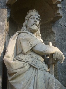 Břetislav I. (1002-5 - 10. ledna 1055), syn Oldřicha a Boženy. Socha v Chrudimi (foto: Ben Skála) 